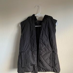 Reversible winter vest